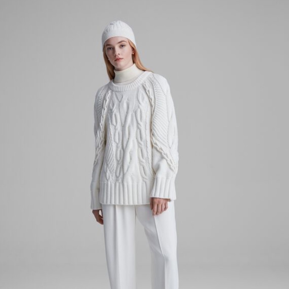 Oversized Cable Crew Sweater NWOT - Picture 3 of 10